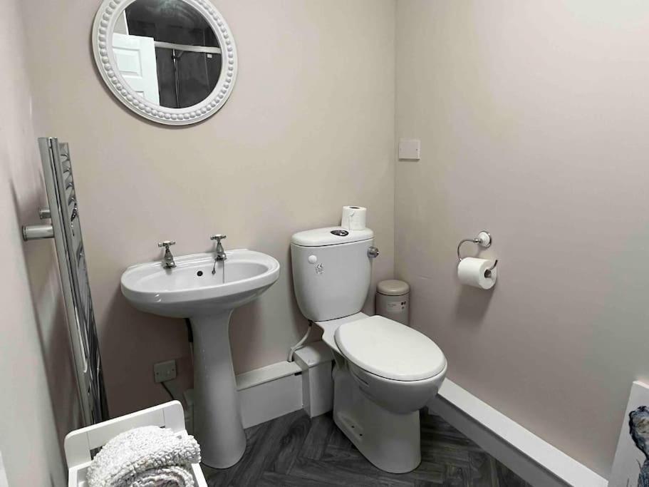 The Print Room, 1 Bedroom Ground Floor Apartment Carlisle  Esterno foto